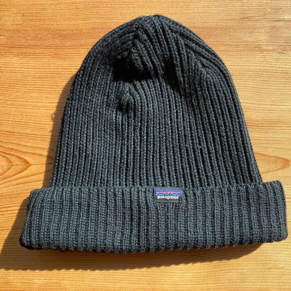 NEW Patagonia Fisherman's Rolled Beanie, Black